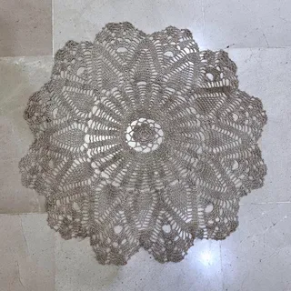 رومیزی دست بافت