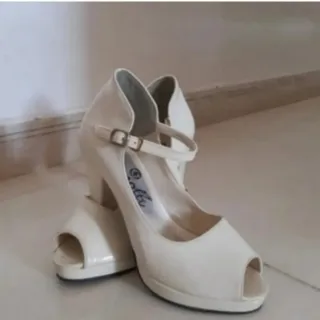 کفش لژدار سفید