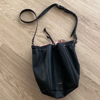 کیف دوشی