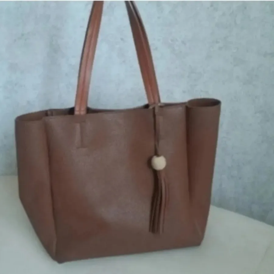 کیف چرم عسلی