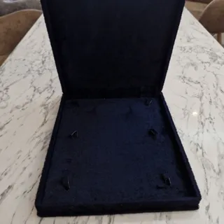 جعبه جواهر مخمل