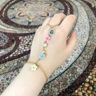 دستبند گلی