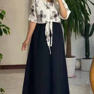شومیز و دامن
