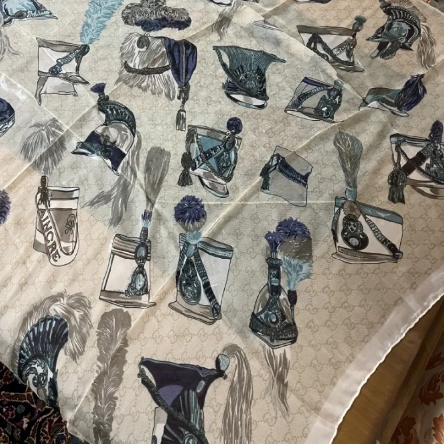 روسری حریر