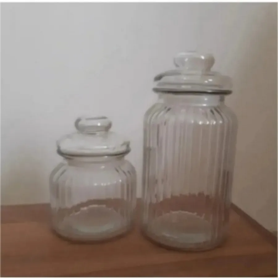 بانکه شیشه ای