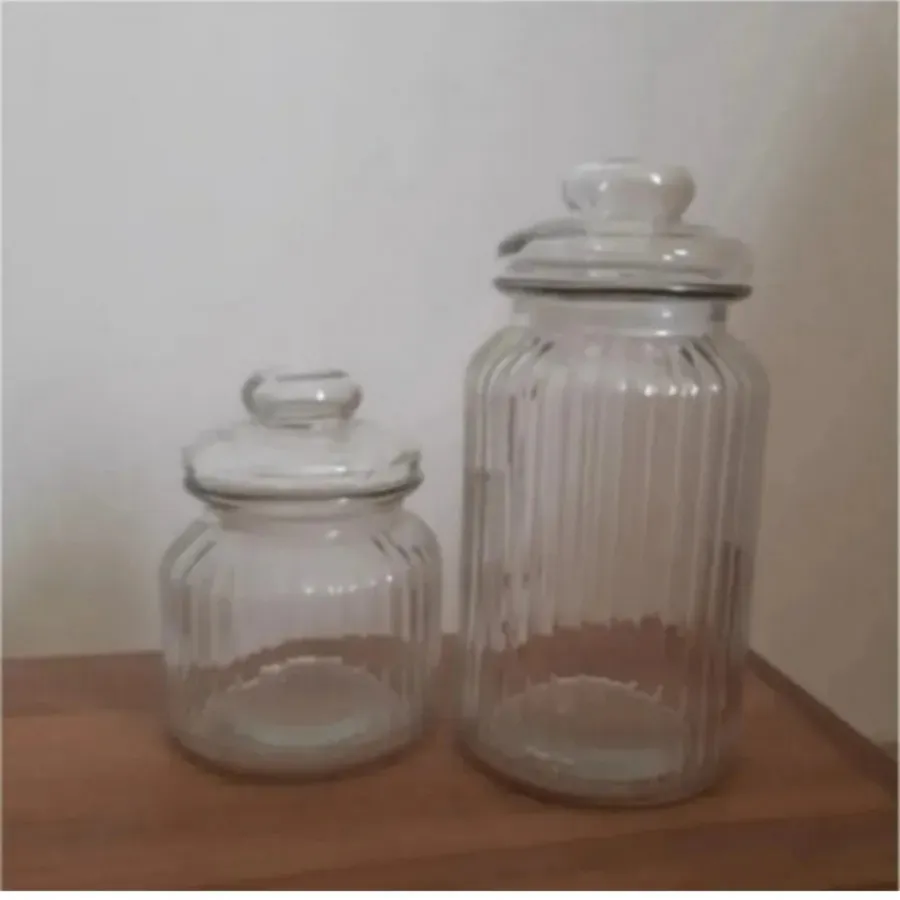 بانکه شیشه ای