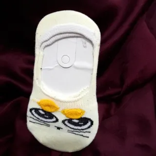 جوراب نوزاد