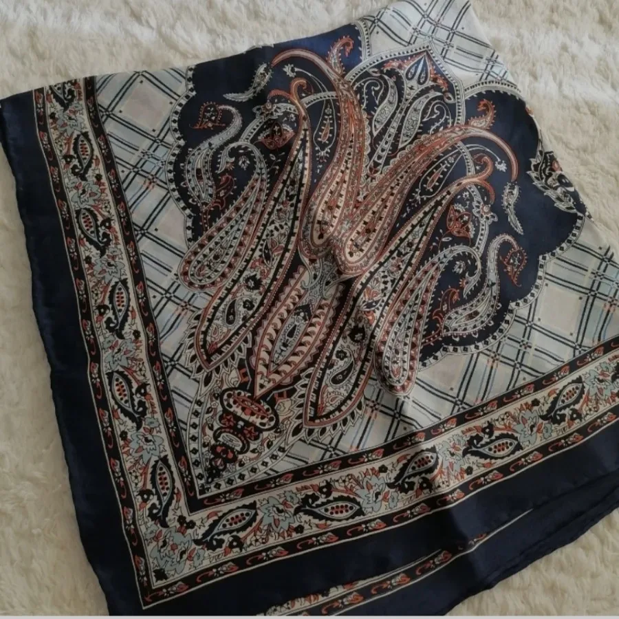 روسری ابریشم