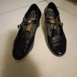 کفش چرم زنانه کارنیک