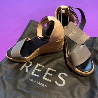صندل Rees