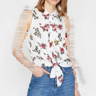 شومیز نخی گلدار
