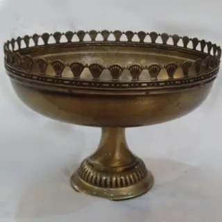 ظرف پایه دار فلزی