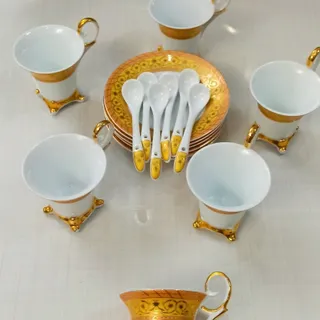 قهوه خوری طلایی ایتالیایی
