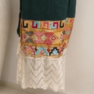 شال نخی سوزندوزی