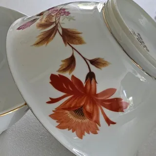 کاسه ابگوشت خوری