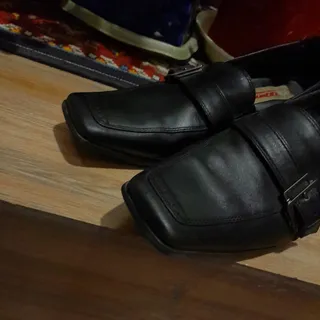 کفش چرم اصل سایز 39،38