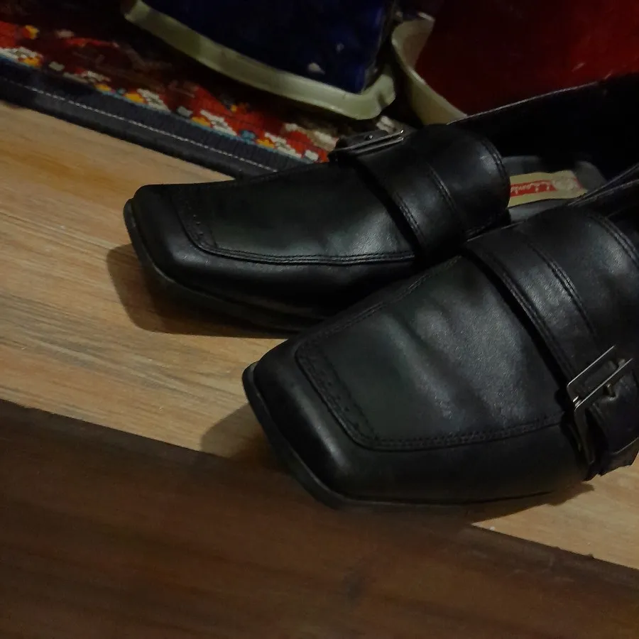 کفش چرم اصل سایز 39،38