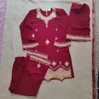 ست لباس محلی