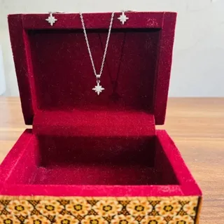 نیمست نقره ستاره