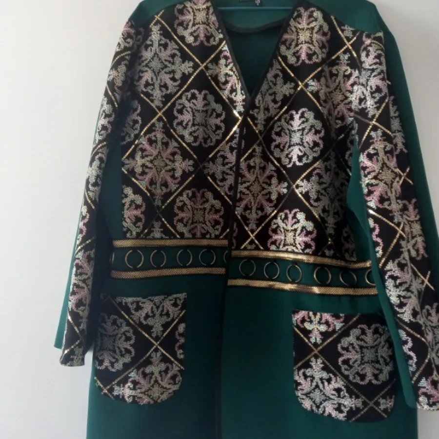 مانتو مزونی