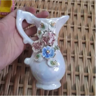 پارچ کوچک قدیمی