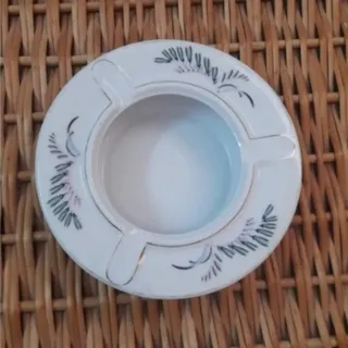 ظرف قدیمی