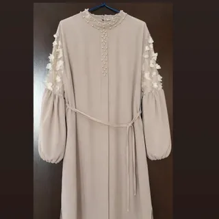 شومیز کرمی