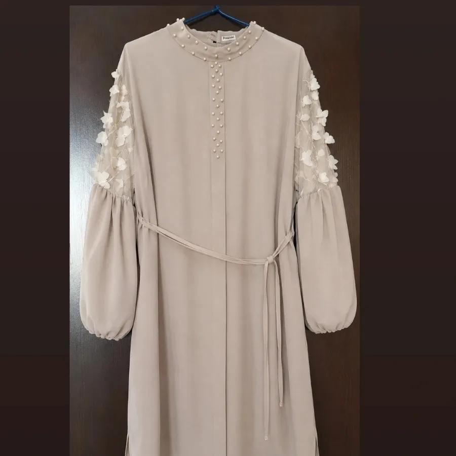 شومیز کرمی