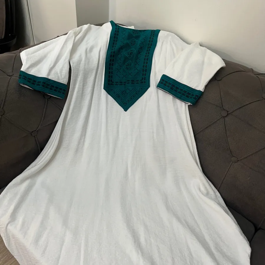 پیراهن نخی ساحلی