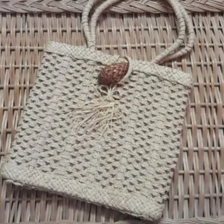 کیف حصیری