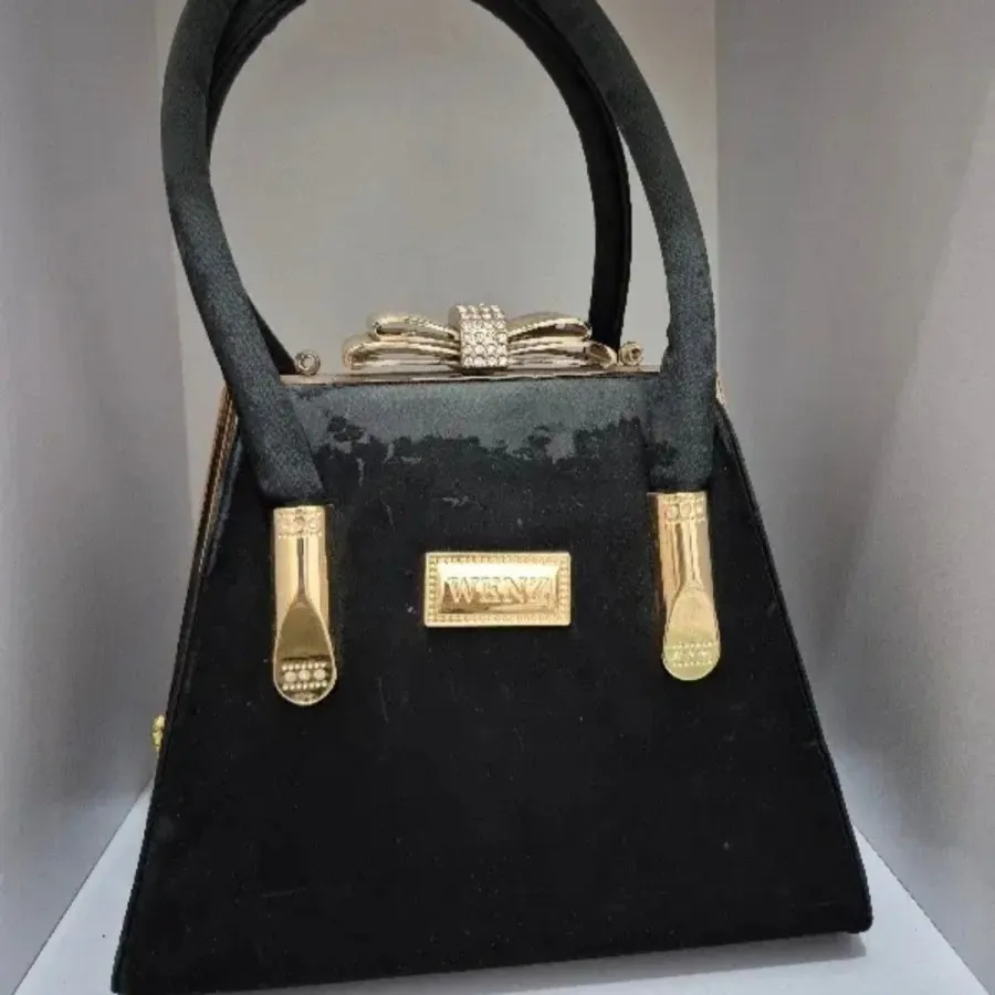 کیف مشکیش