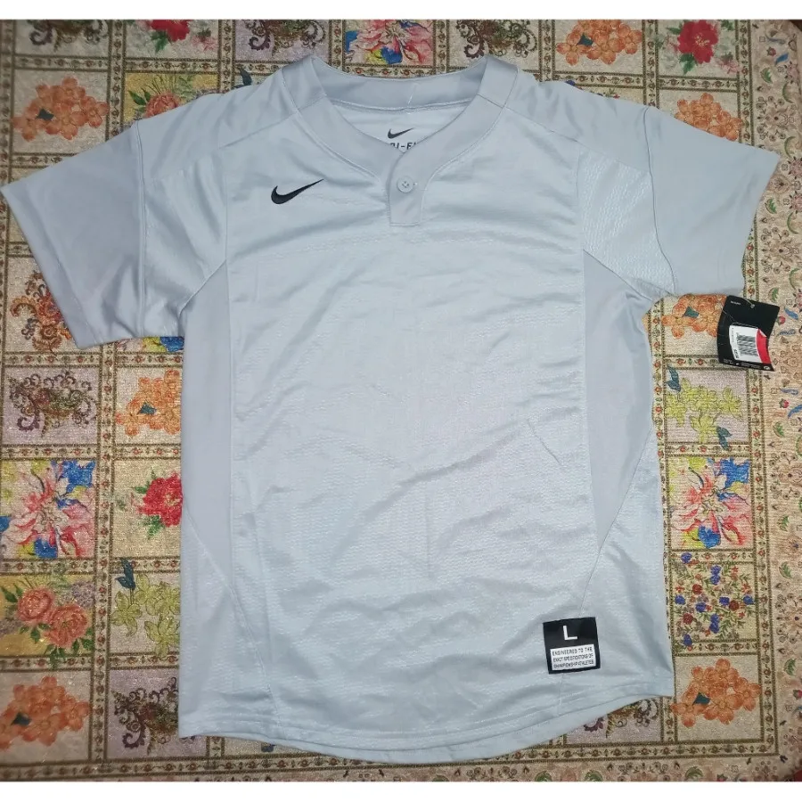 تیشرت ورزشی Nike