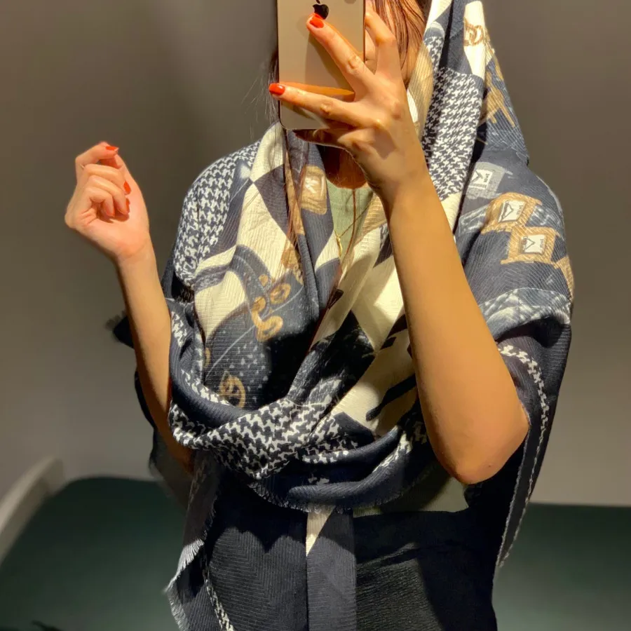 روسری بزرگ