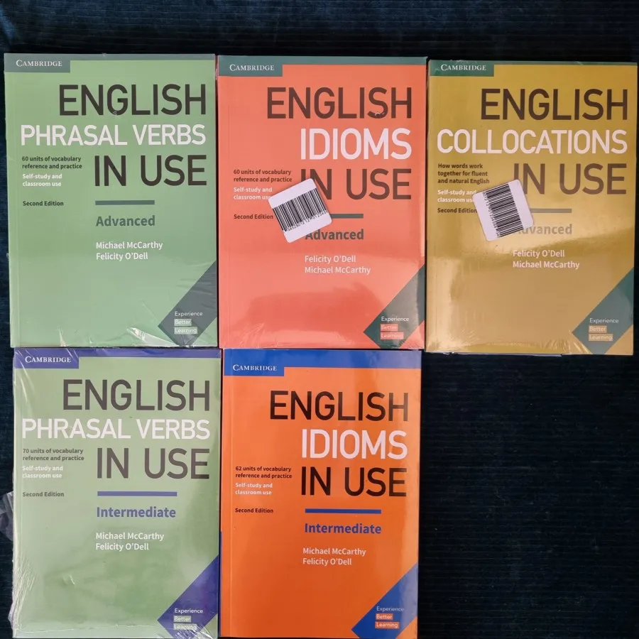 کتاب های English in Use