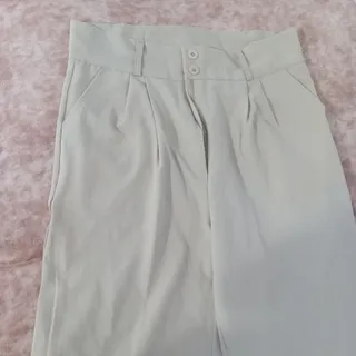 شلوار نیم بگ کرم