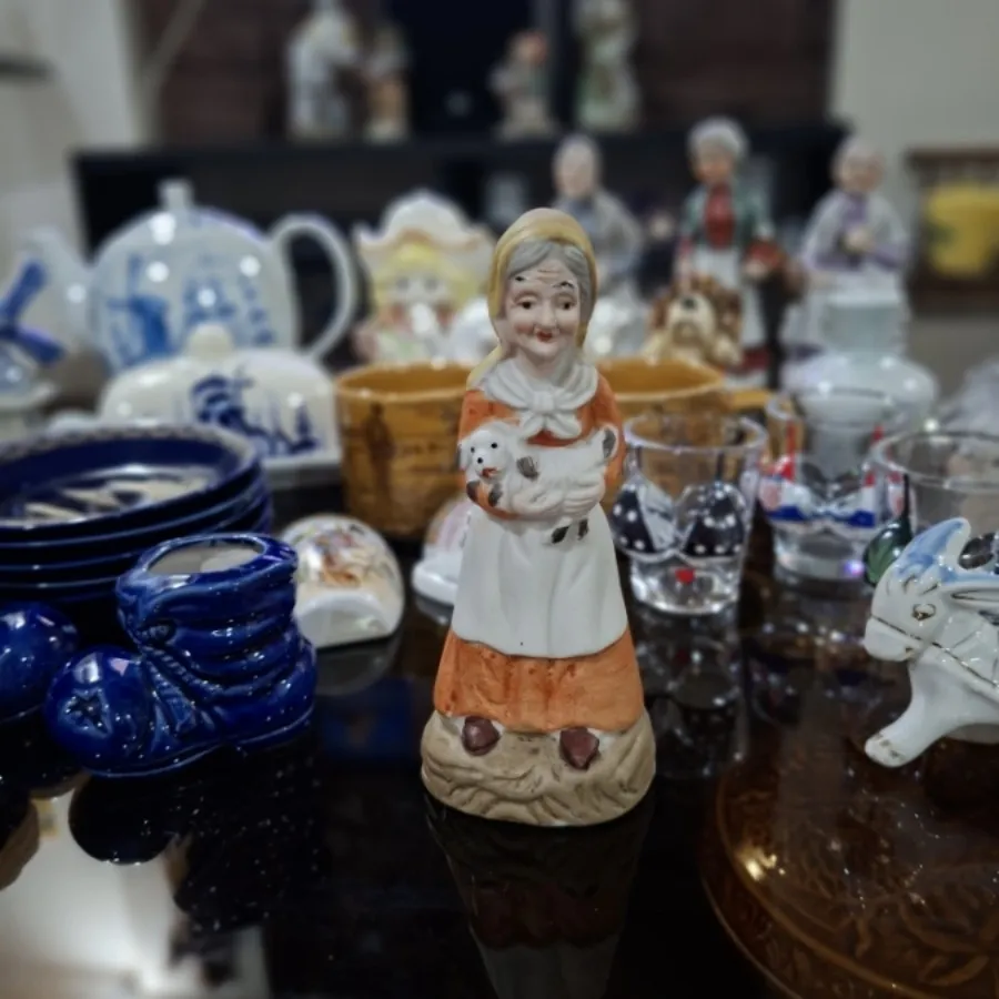 مجسمه بیسکوییتی