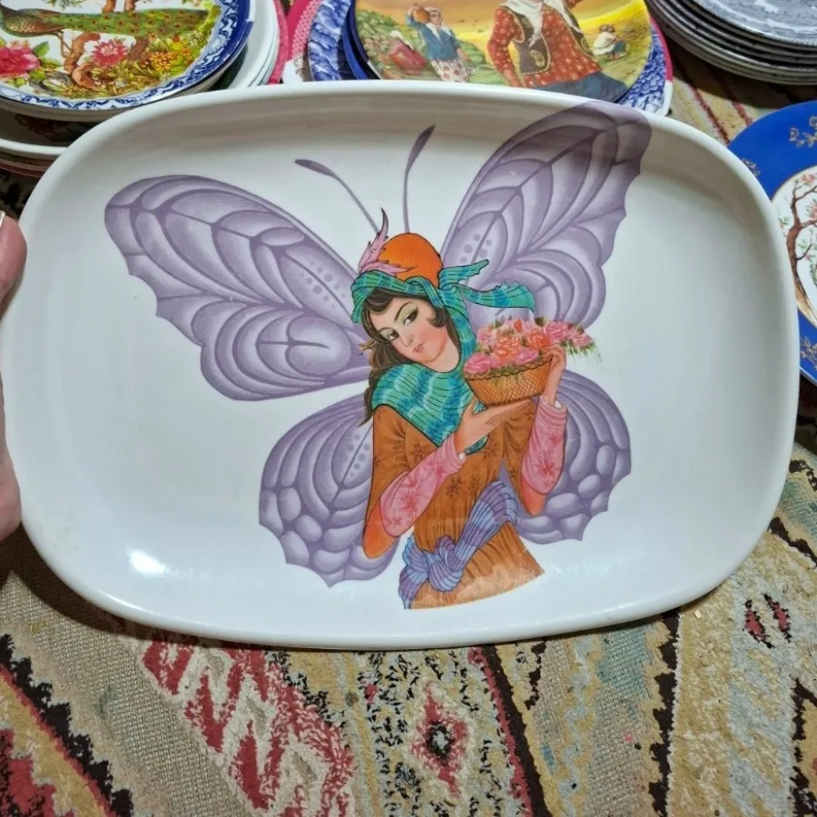 دیس و خورشتی ملامین