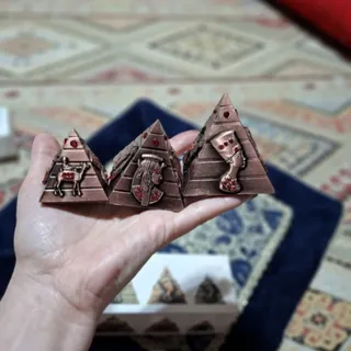 اهرام مصر و مجسمه ریز