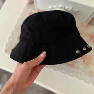 کلاه باکت