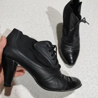 کفش اورجینال خارجی