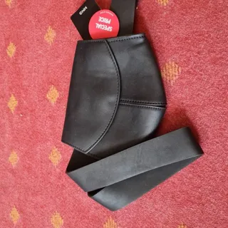 کیف کمری منگو