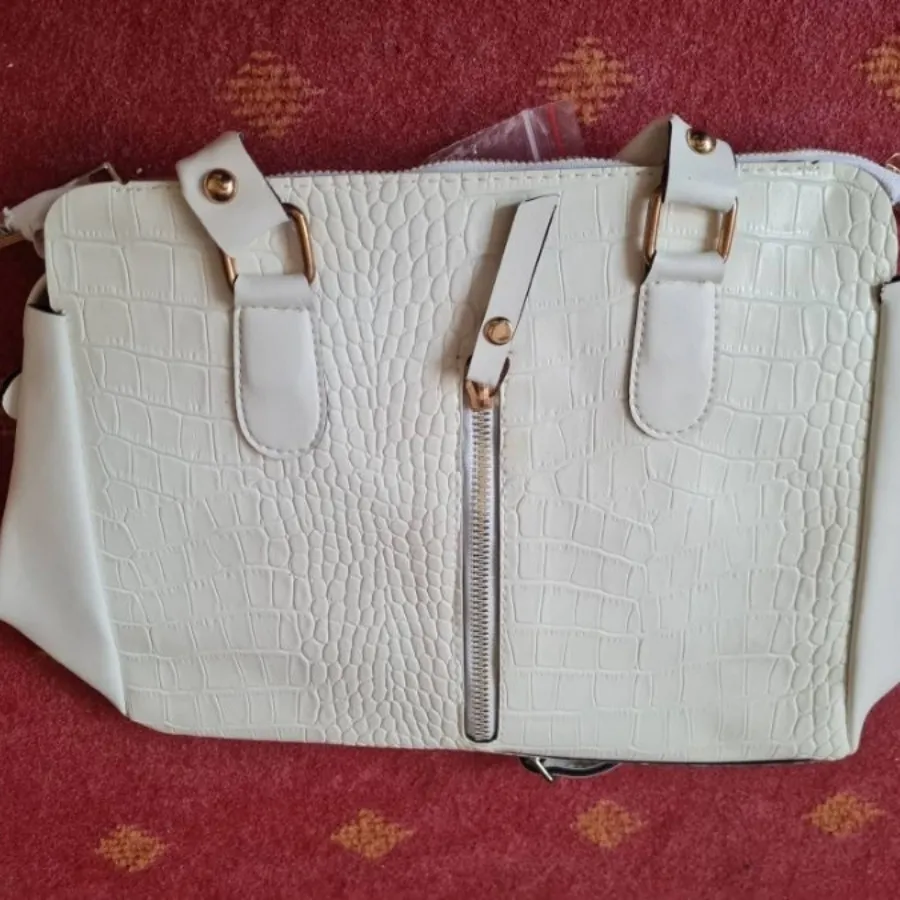 کیف دوشی زنونه