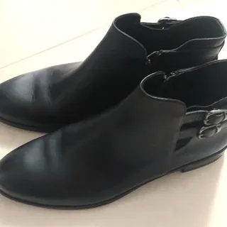 نیم بوت نوین چرم