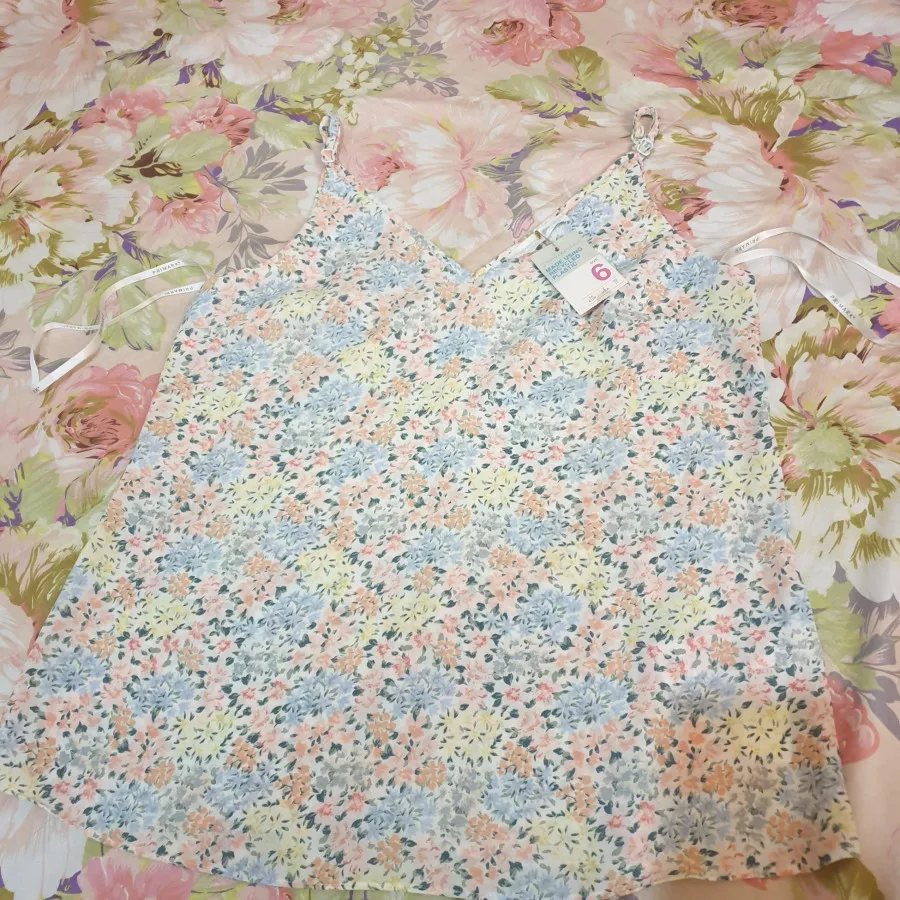 تاپ گلدار Primark