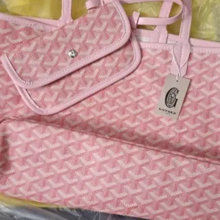 کیف گویار