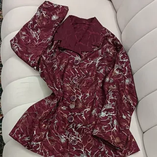 کت جذاب زرشکی زنانه