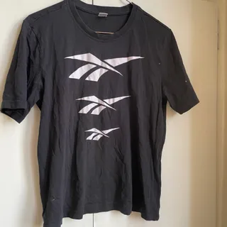 تیشرت reebok
