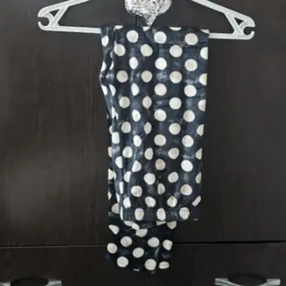 شلوار توی خونه ای