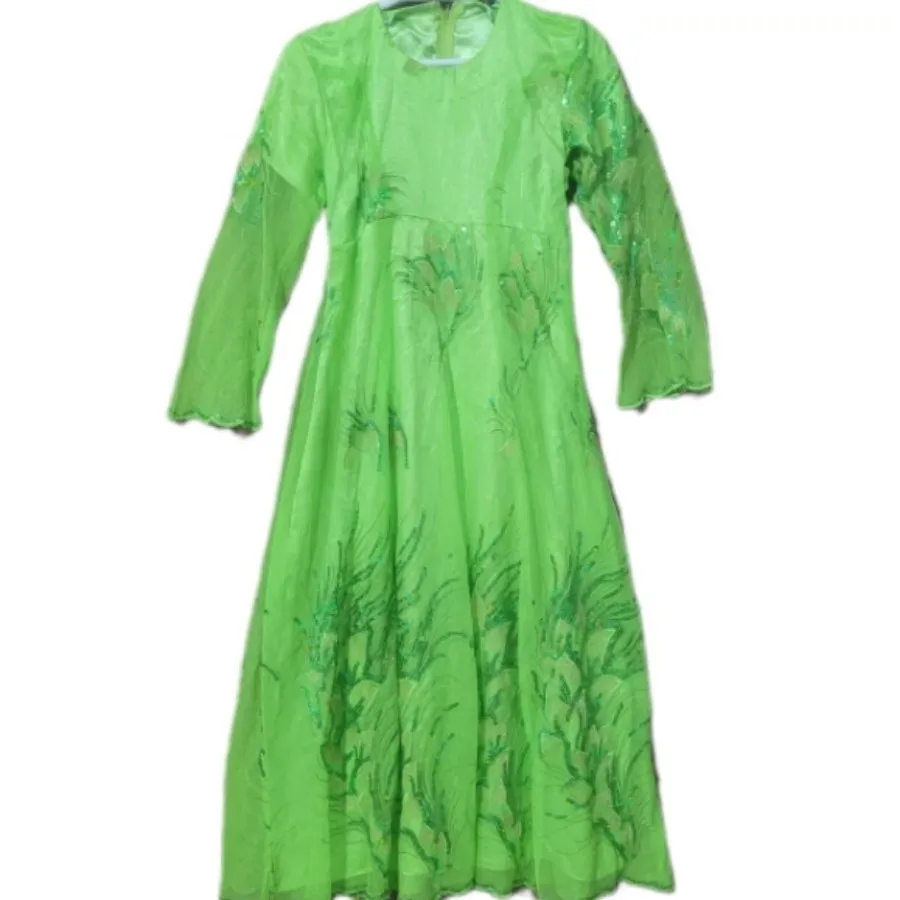 پیراهن محلی زنانه