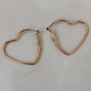 گوشواره حلقه ای قلبی